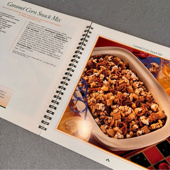 The Pampered Chef "More Stoneware Sensations" Traditions Baking / Cookbook - Picture 3 of 5